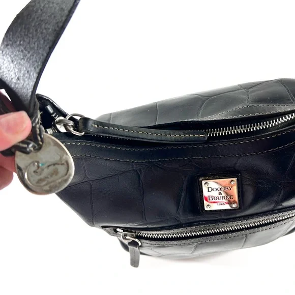 Dooney & Bourke Leather Shoulder Bag Black - Picture 9 of 13
